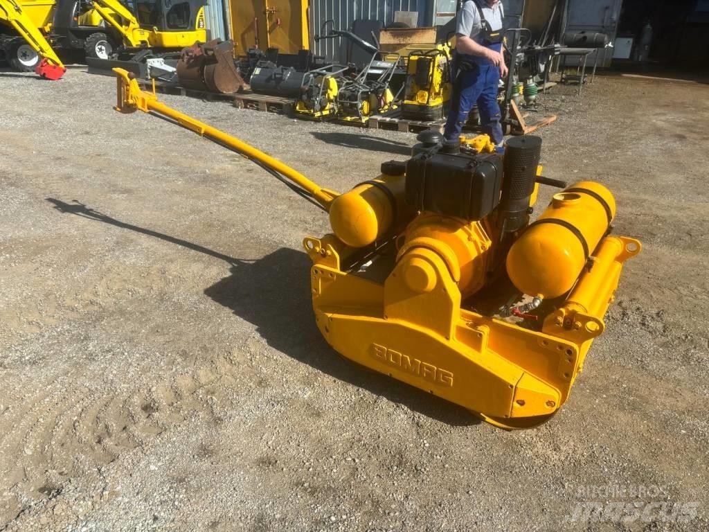 Bomag BW 75 S Çift tamburlu silindirler