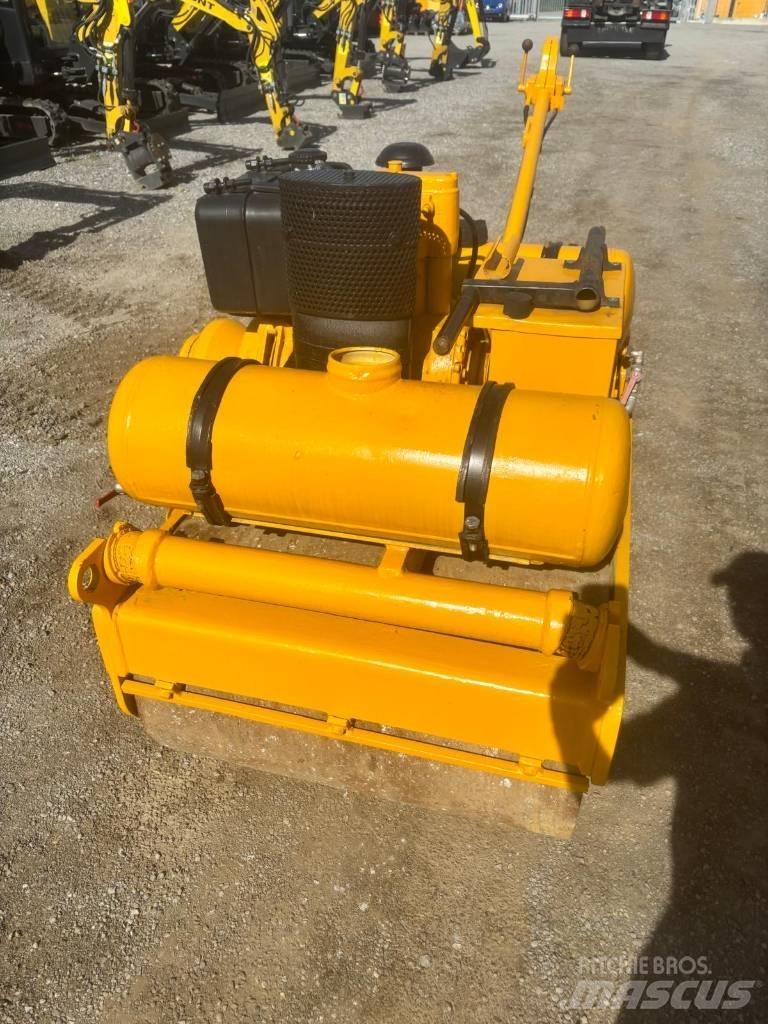 Bomag BW 75 S Çift tamburlu silindirler