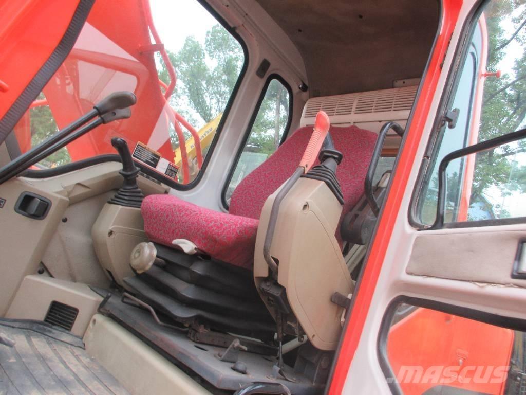 Doosan DH 150 LC-7 Lastik tekerli ekskavatörler