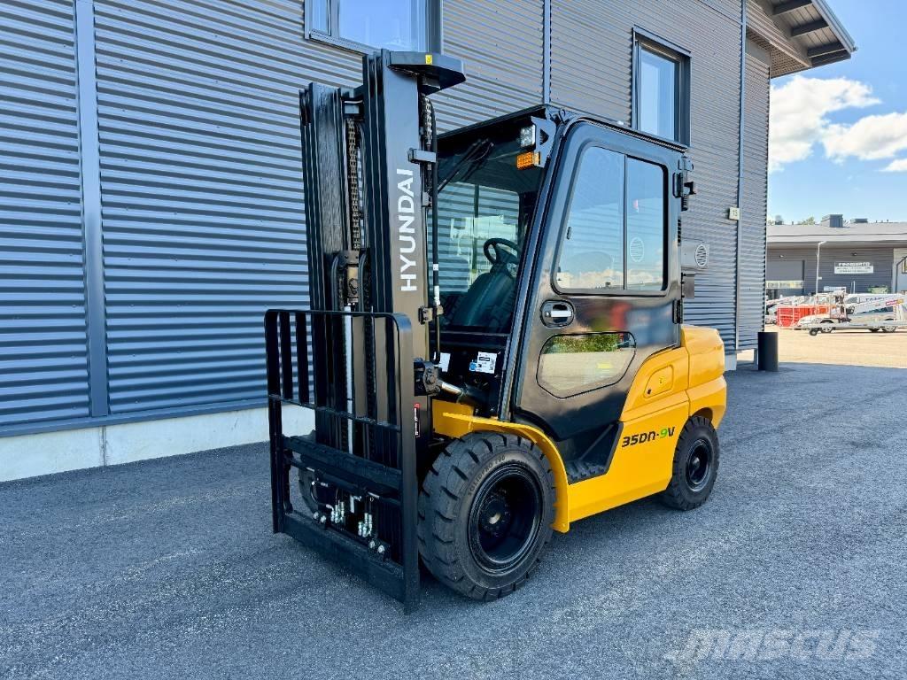 Hyundai 35DN-9V Dizel forkliftler
