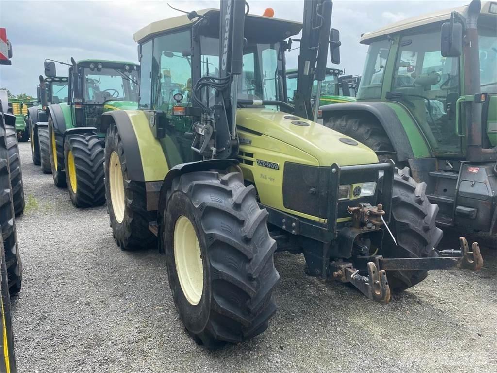 Hürlimann XT 909 Traktörler
