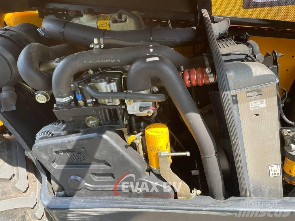 JCB 541-70 Tarimsal teleskopik yükleyiciler