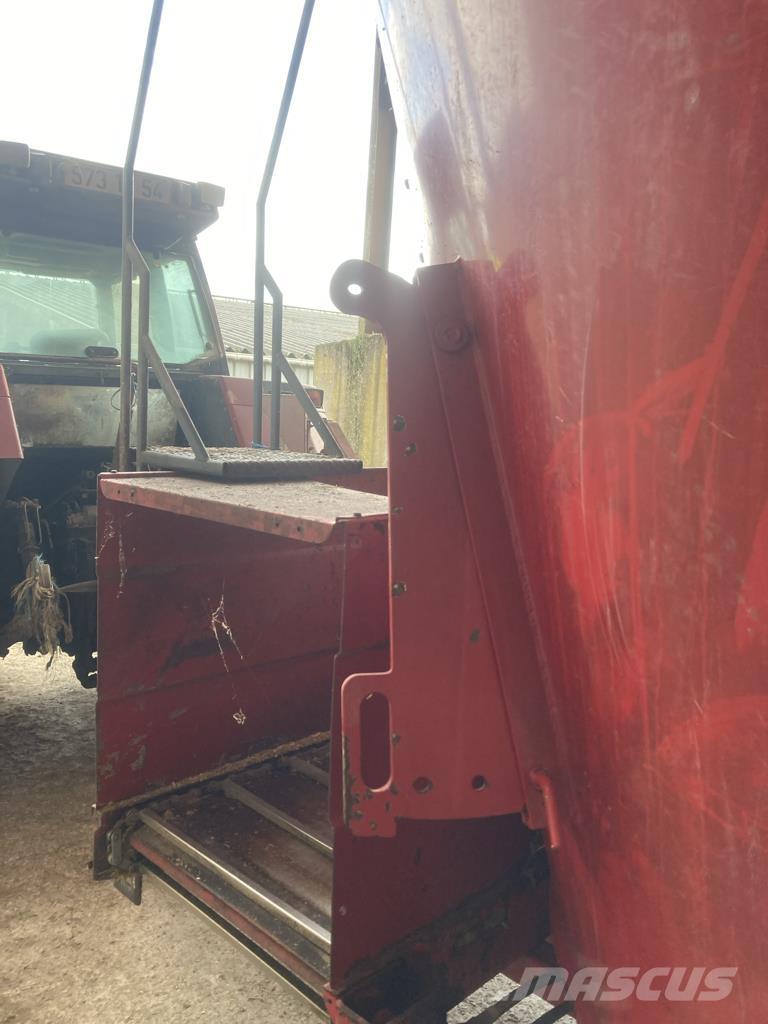 Trioliet AVM 24 Besleme hatlari