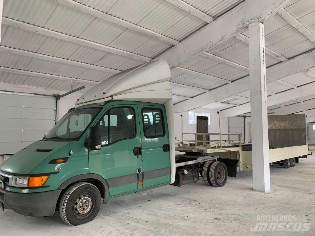 Iveco 3551 Panel vanlar