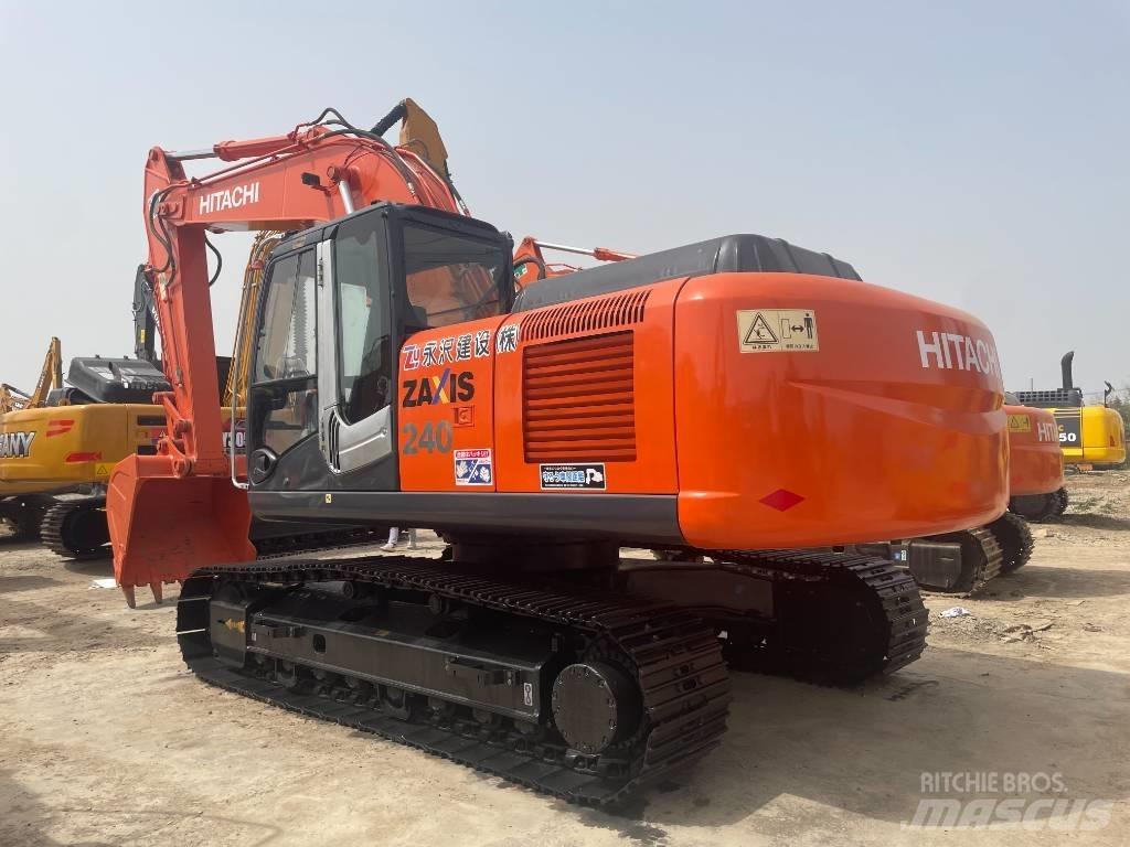 Hitachi ZX 240 Paletli ekskavatörler