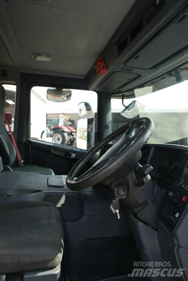 Scania P 360 CB Düz Platformlu Oto Çekiciler/vinçli kamyonlar