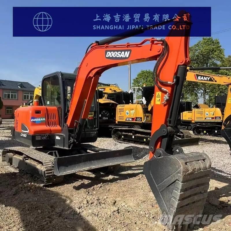 Doosan DX 60 Mini ekskavatörler, 7 tona dek