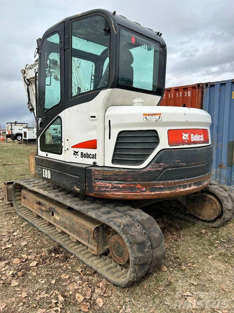 Bobcat E 80 Paletli ekskavatörler