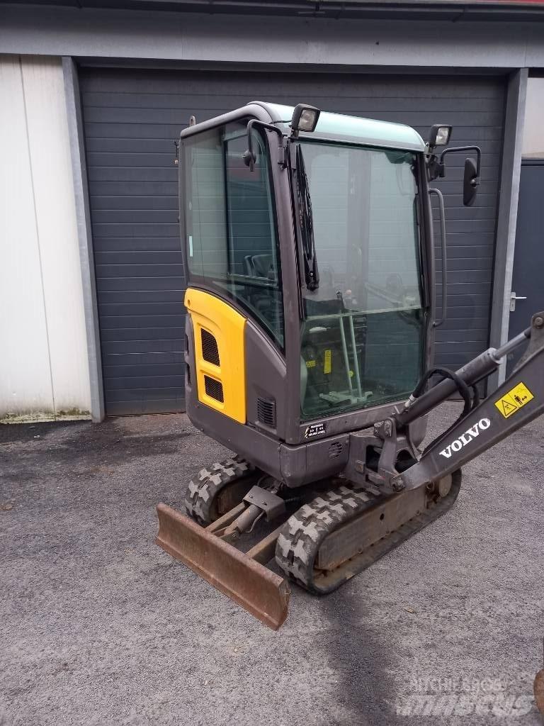Volvo EC 15 Mini ekskavatörler, 7 tona dek