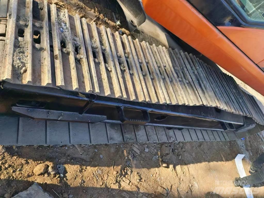Doosan DH225LC-7 Paletli ekskavatörler