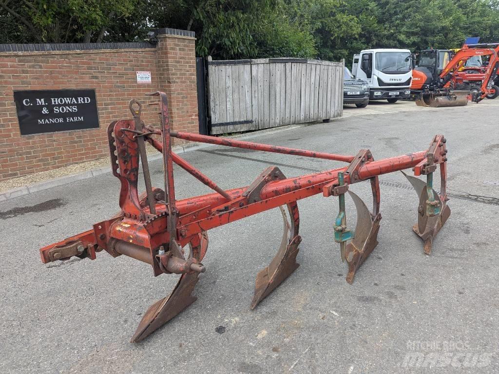 Kverneland 4 Furrow Çayir biçme makinalari