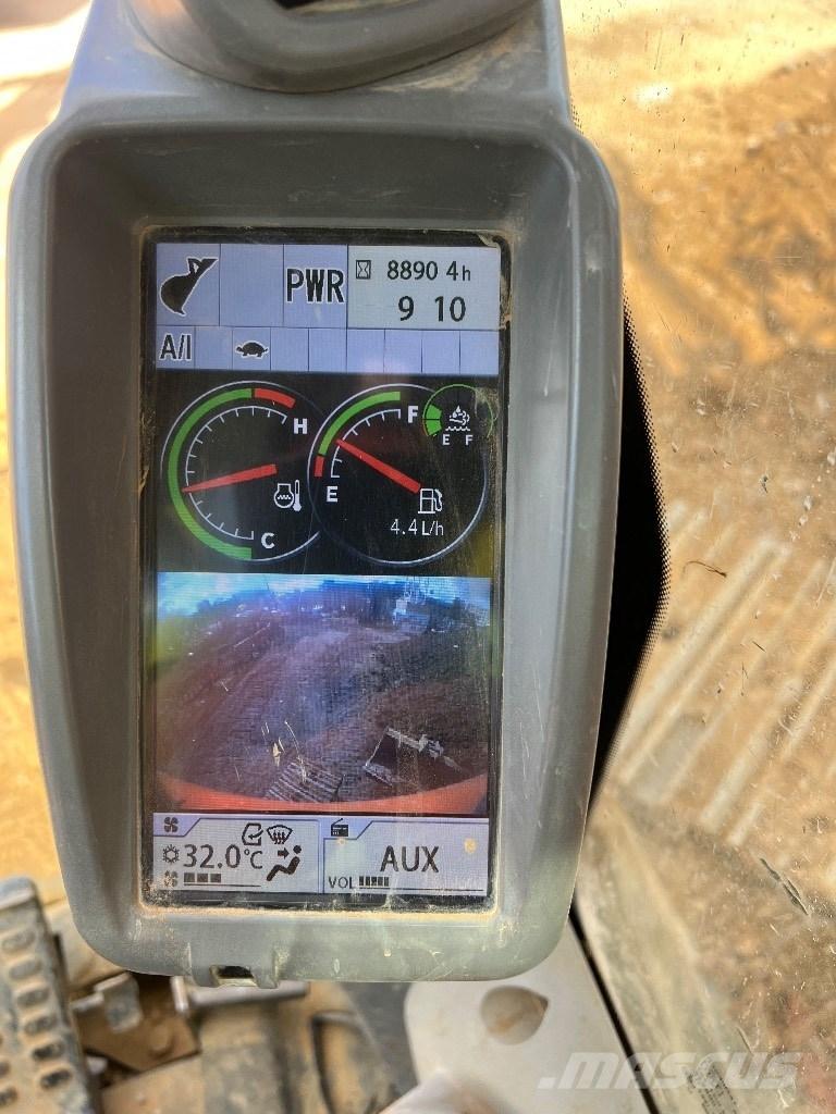 Hitachi ZX 225/6 Paletli ekskavatörler