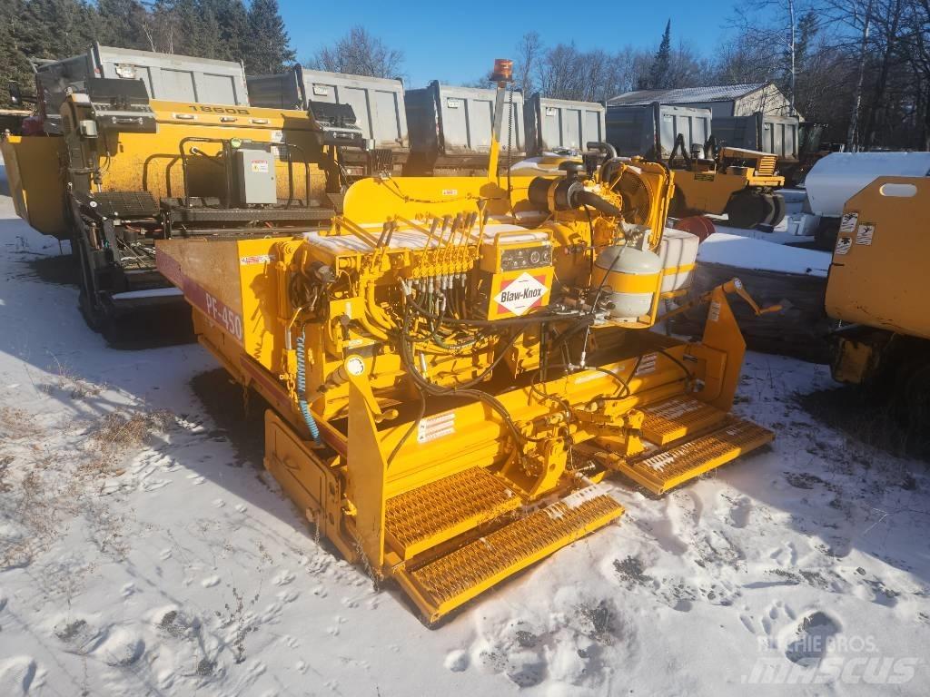 Blaw-Knox M450 Asfalt sericiler