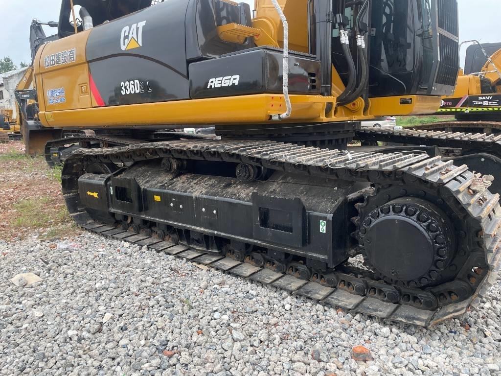 CAT 336D2 Paletli ekskavatörler