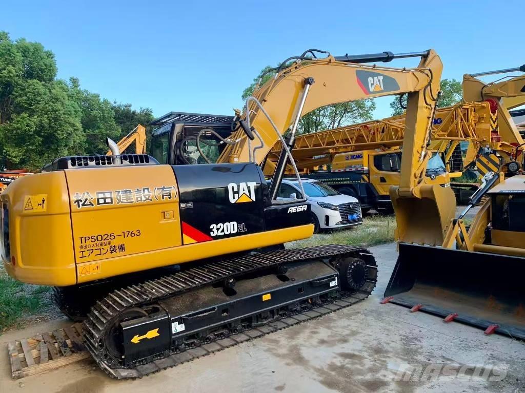 CAT 320 D Paletli ekskavatörler
