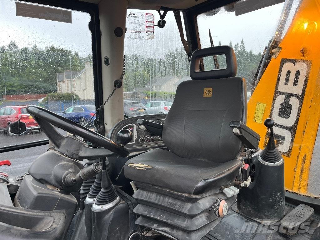 JCB 3CX Kazıcı yükleyiciler - beko loder