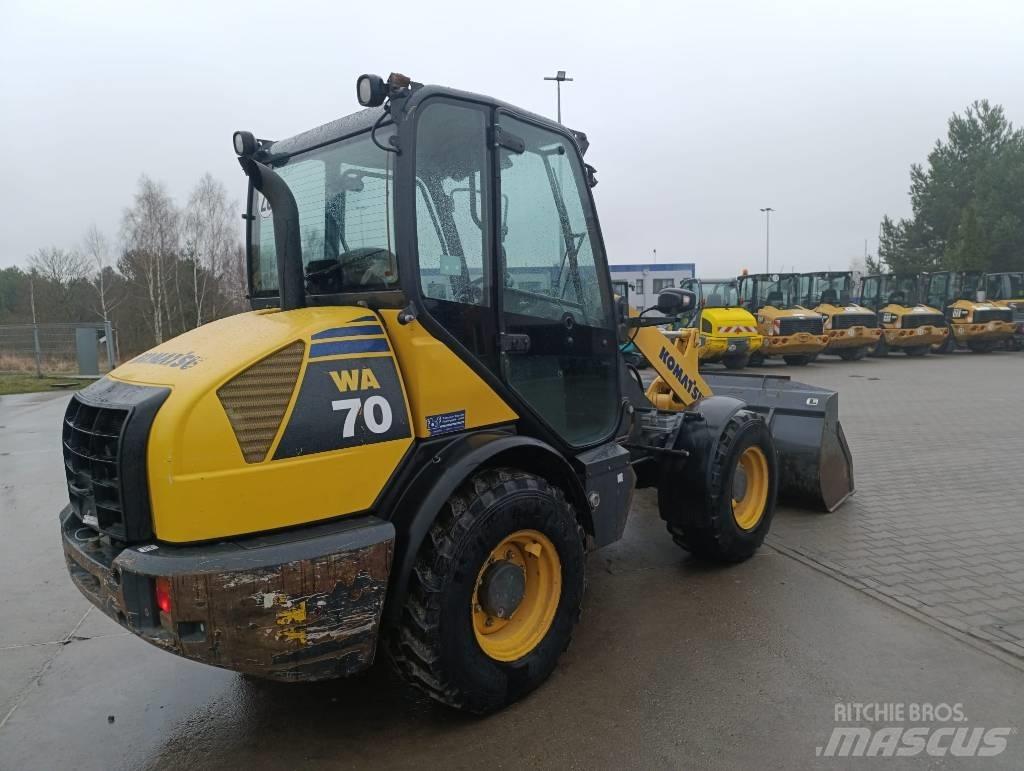 Komatsu WA70-7 Tekerlekli yükleyiciler