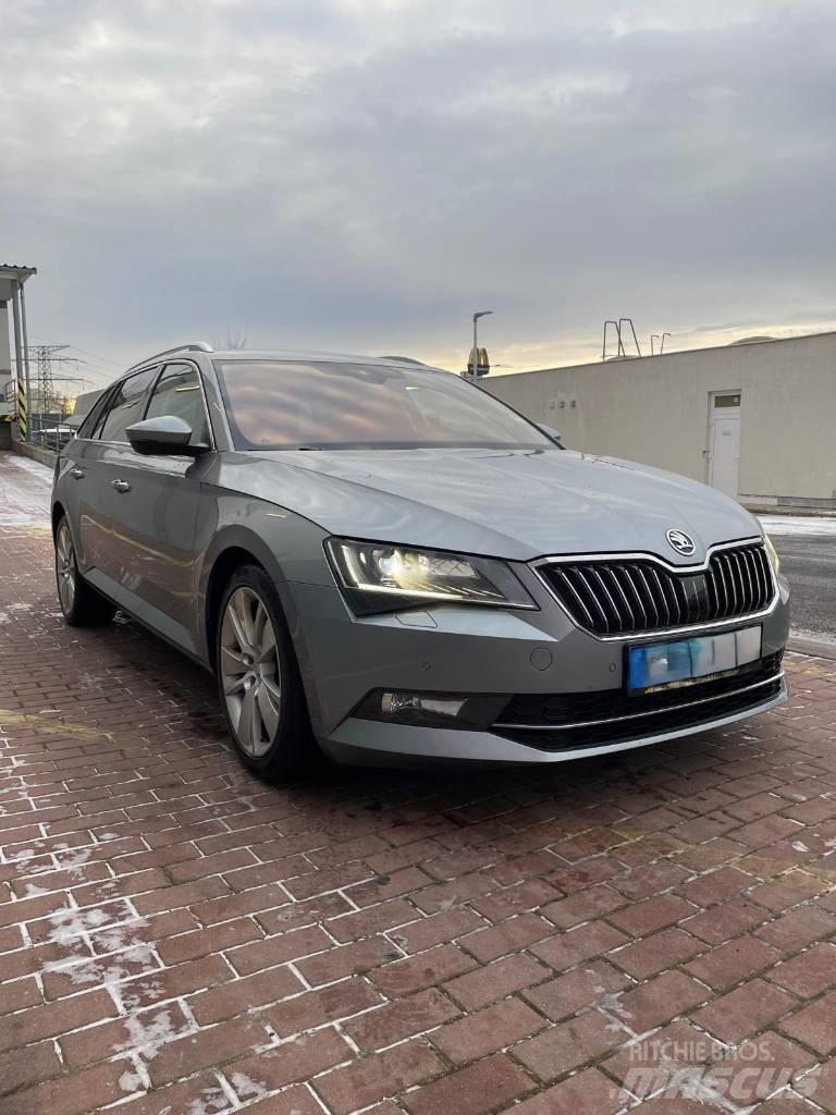 Skoda Superb Otomobiller