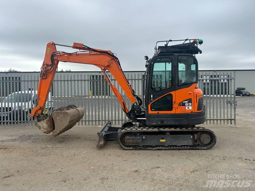 Doosan DX 63-3 Paletli ekskavatörler