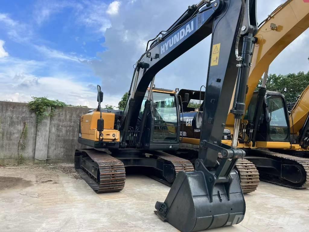 Hyundai R150LC-9S Paletli ekskavatörler