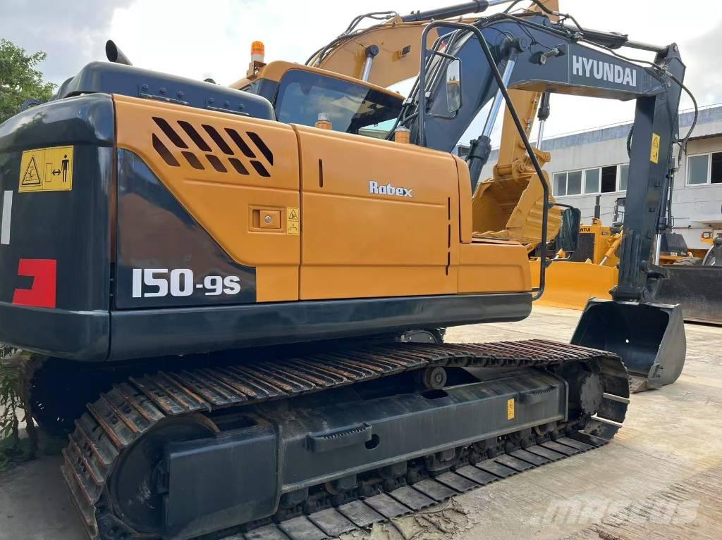 Hyundai R150LC-9S Paletli ekskavatörler