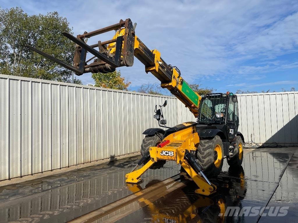 JCB 540-140 Hi Viz Teleskopik yükleyiciler