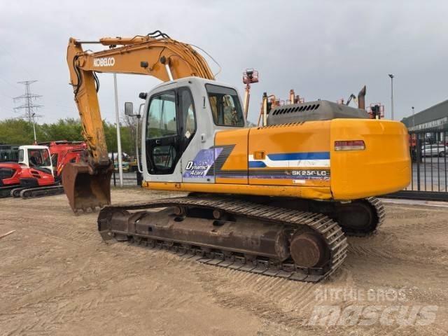 Kobelco SK 250 LC-6 Paletli ekskavatörler