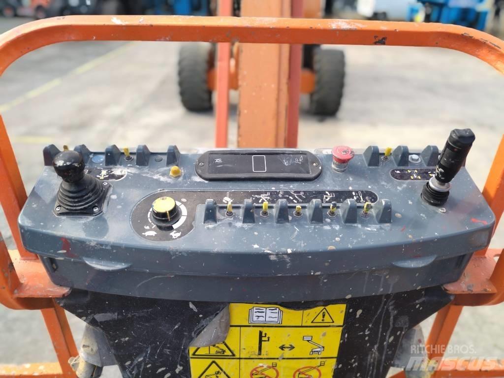 JLG 800 AJ Körüklü personel platformları