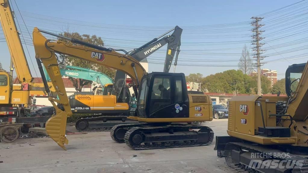 CAT 313 D Paletli ekskavatörler