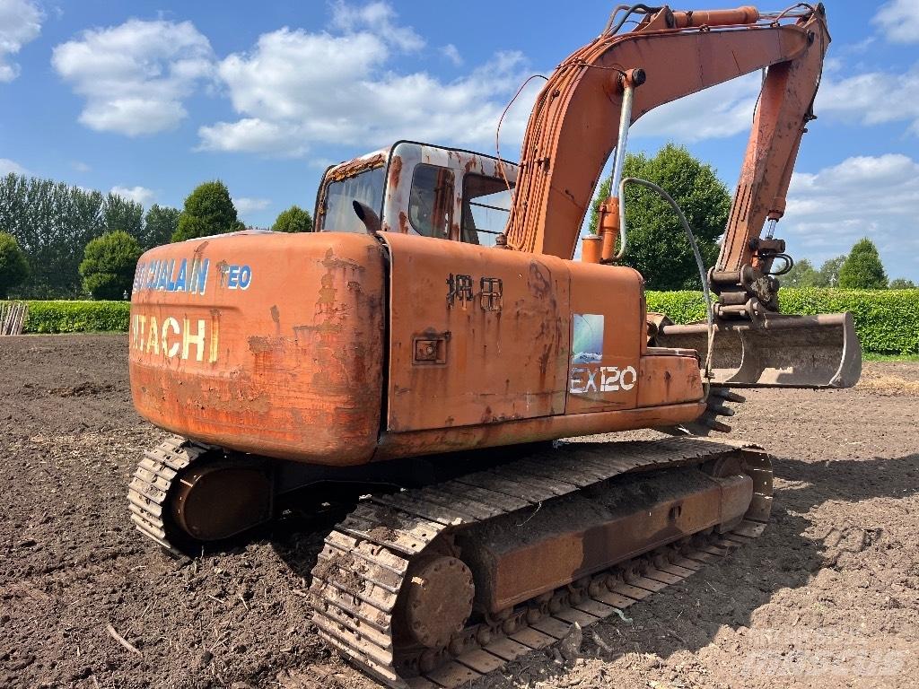 Hitachi EX 120-5 Paletli ekskavatörler