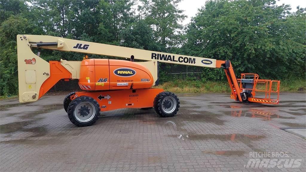 JLG 800AJ Körüklü personel platformları