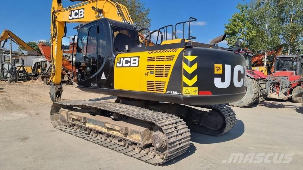 JCB JS 220 Plus Paletli ekskavatörler