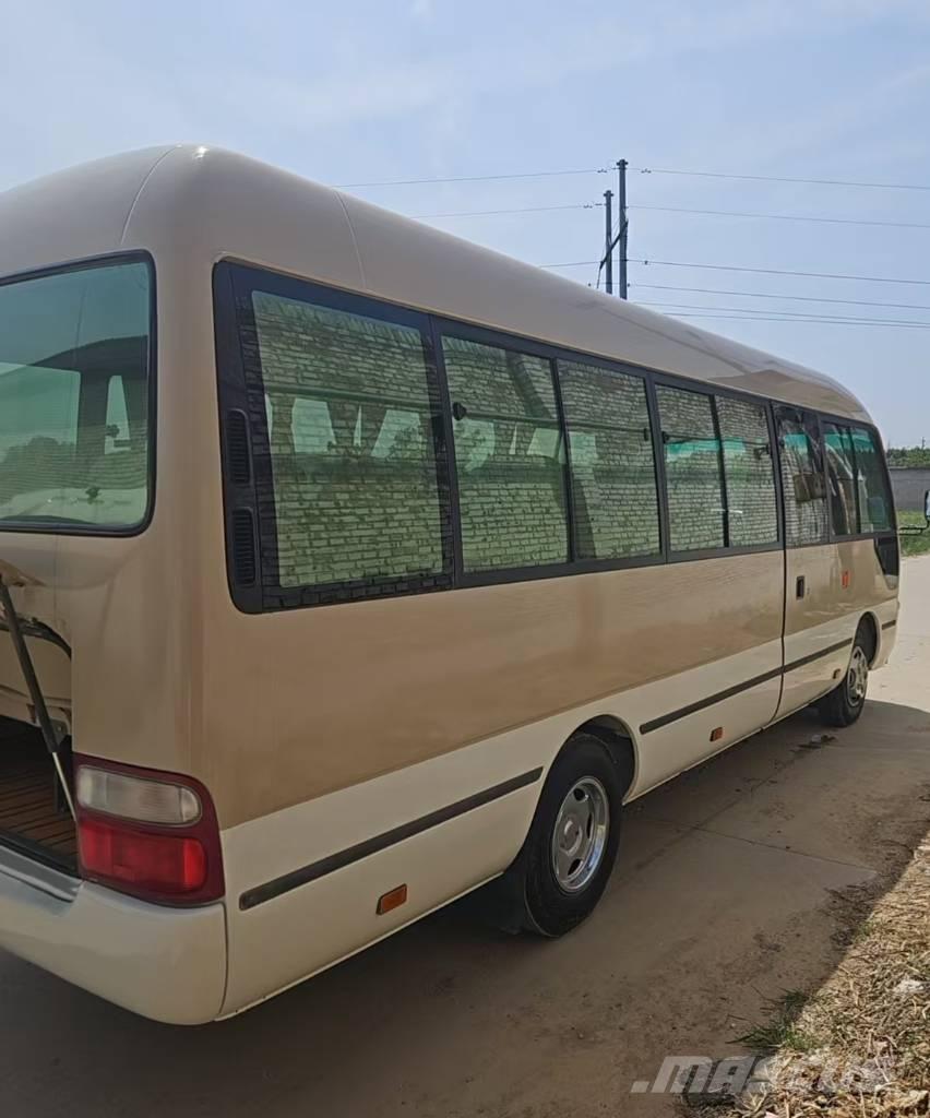 Toyota Coaster Bus Minibüsler