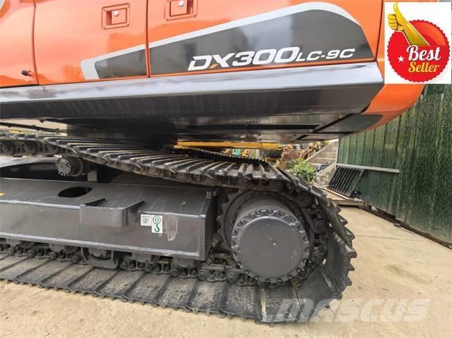 Doosan DX 300 LC Paletli ekskavatörler
