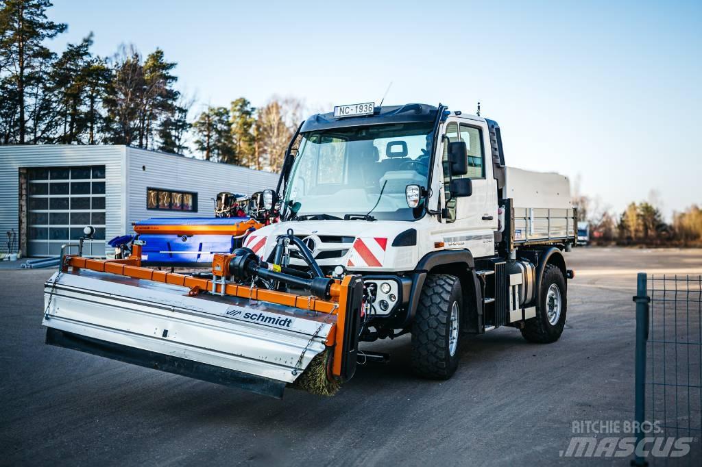 Unimog U 318 Süpürme kamyonları