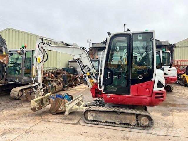 Takeuchi TB 230 Mini ekskavatörler, 7 tona dek