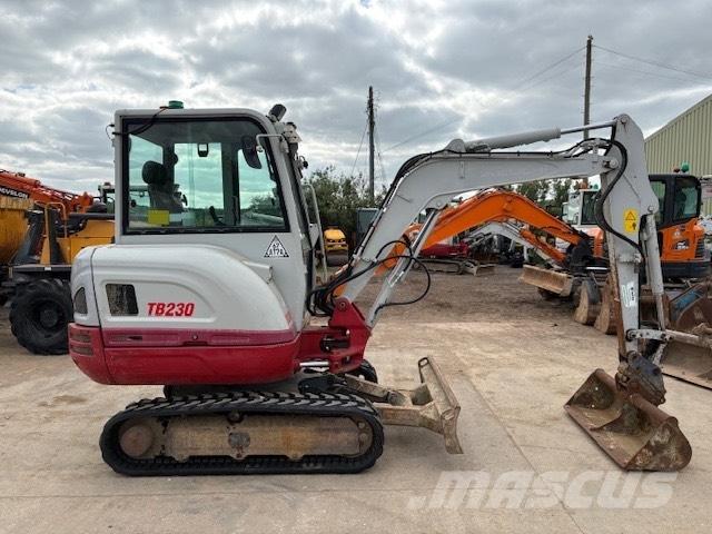 Takeuchi TB 230 Mini ekskavatörler, 7 tona dek