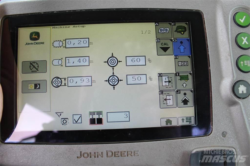 John Deere 990 Rulo balya makinalari