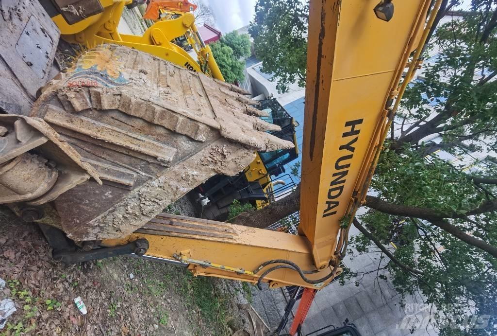 Hyundai R210W-9 Lastik tekerli ekskavatörler