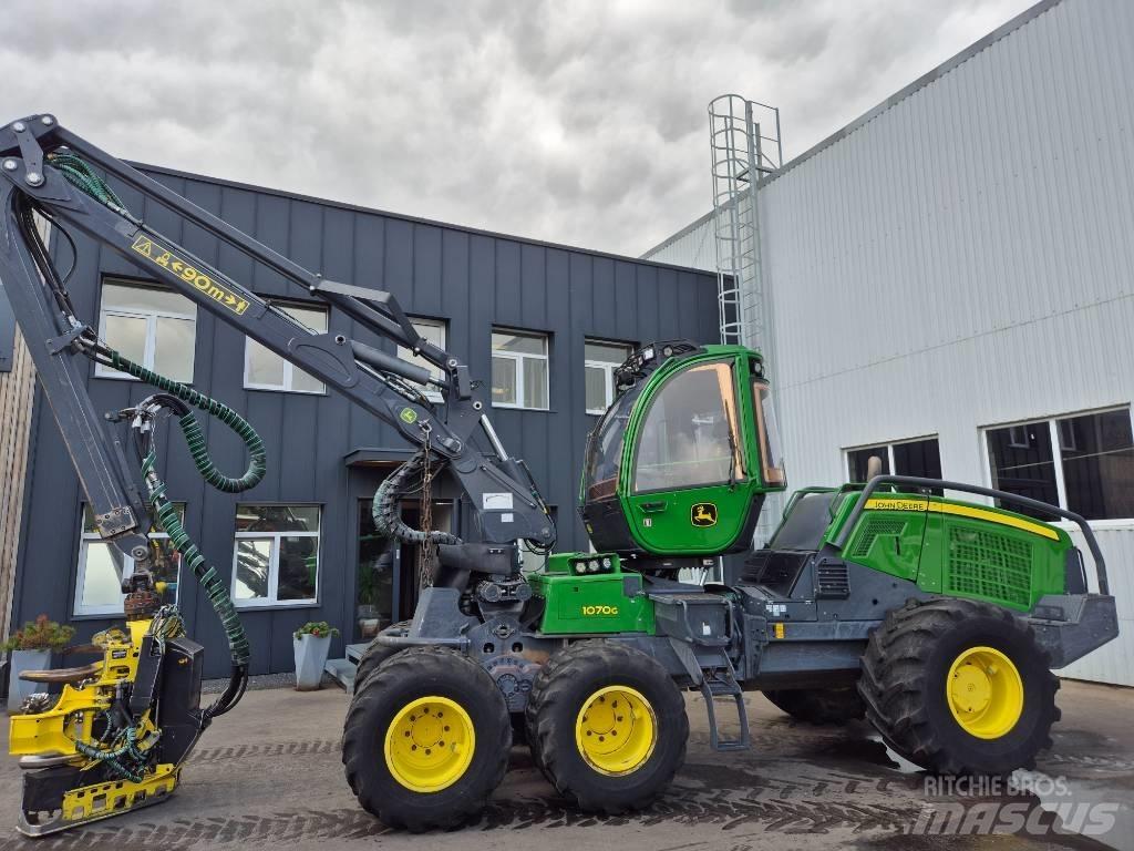 John Deere 1070 G Biçerdöverler
