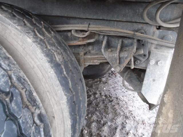 International 4900 Transmikserler