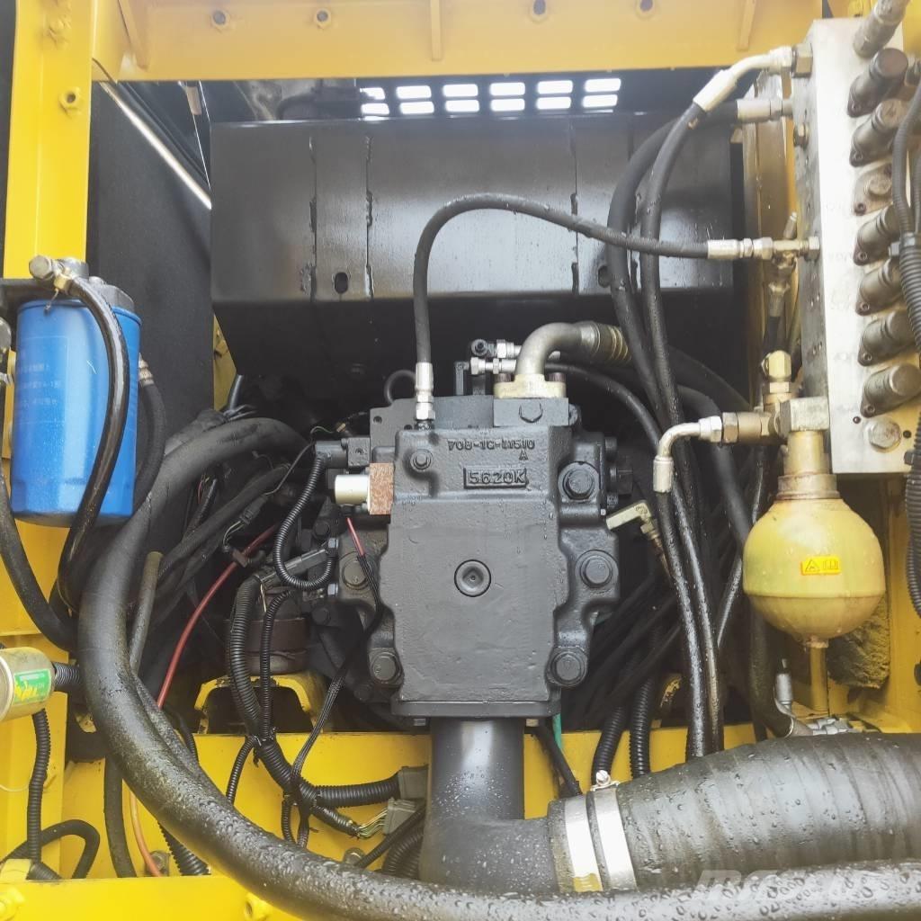 Komatsu PW160W-7 Lastik tekerli ekskavatörler