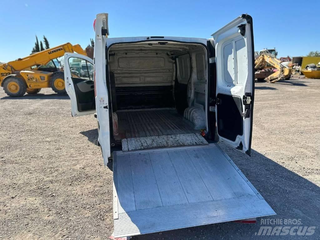 Renault Trafic Panel vanlar