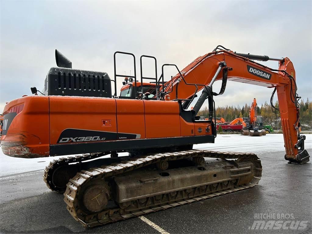 Doosan DX380LC-5 Paletli ekskavatörler