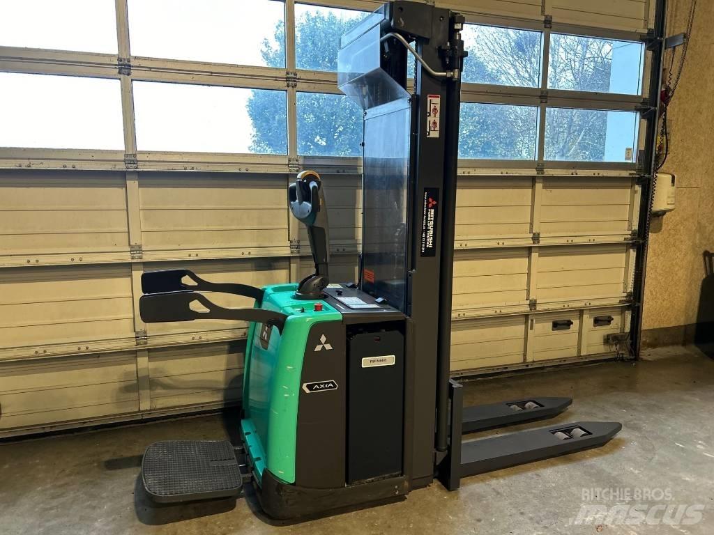 Mitsubishi SBV 16 P Akülü depo ekipmanları