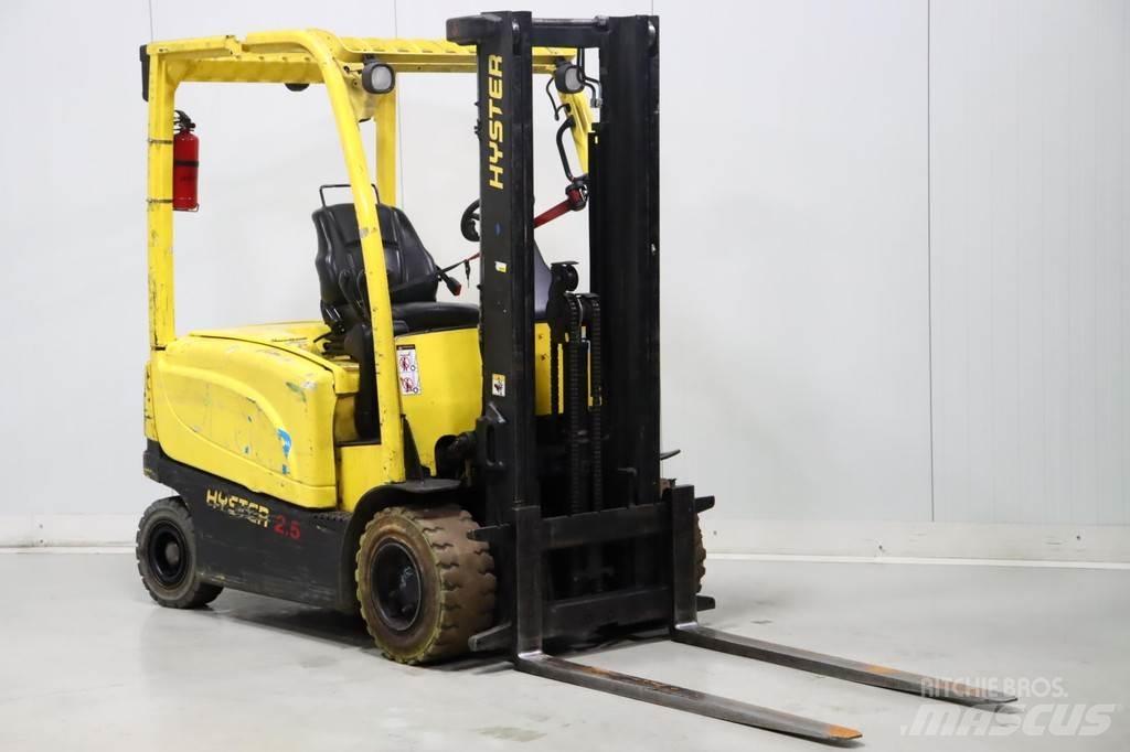 Hyster J2.5XN Elektrikli forkliftler