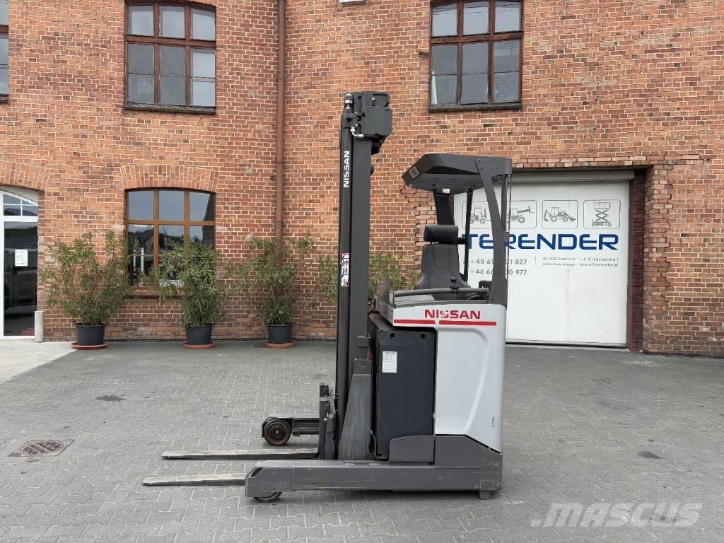 Nissan ULS 120 Reach truck - depo içi istif araçları