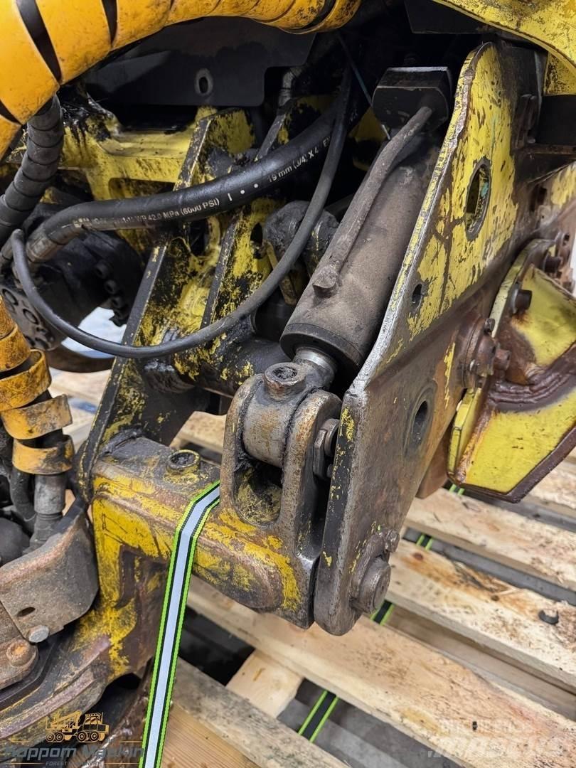 John Deere H480C Agaç kesme robotlari