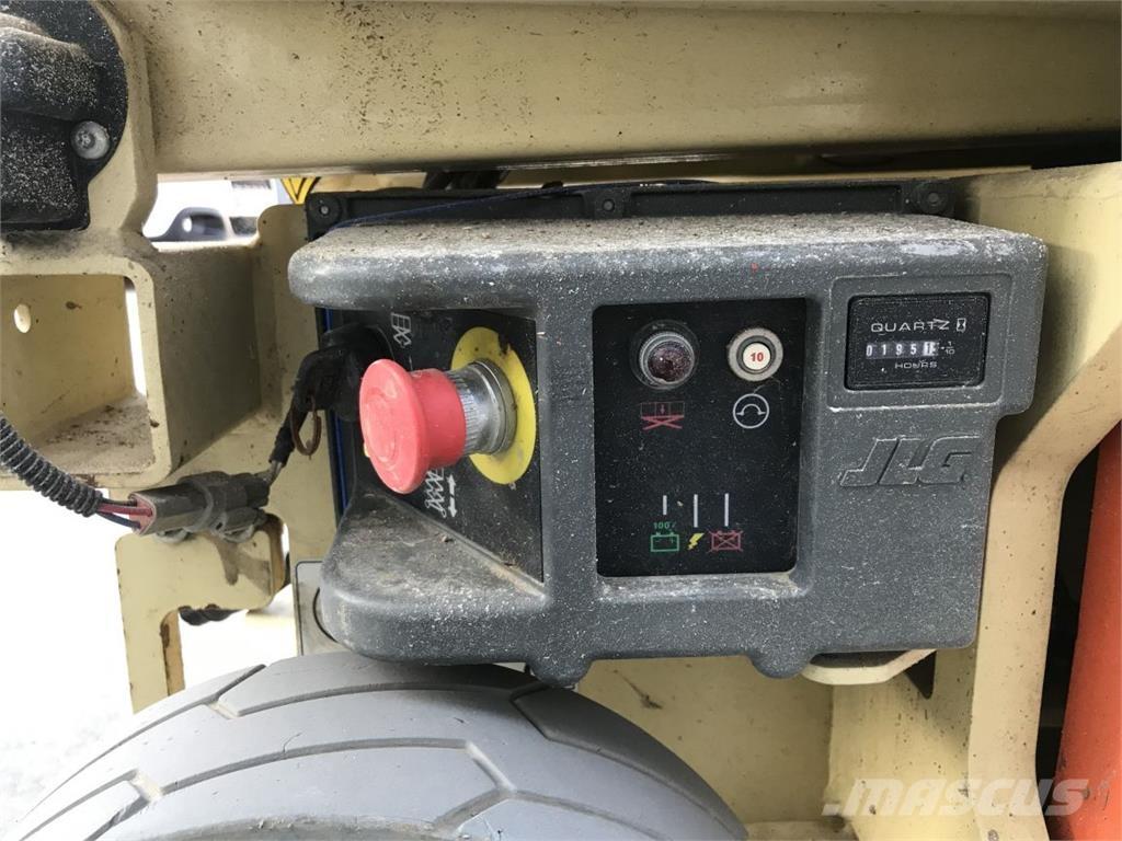 JLG 1930ES (1886) Makasli platformlar