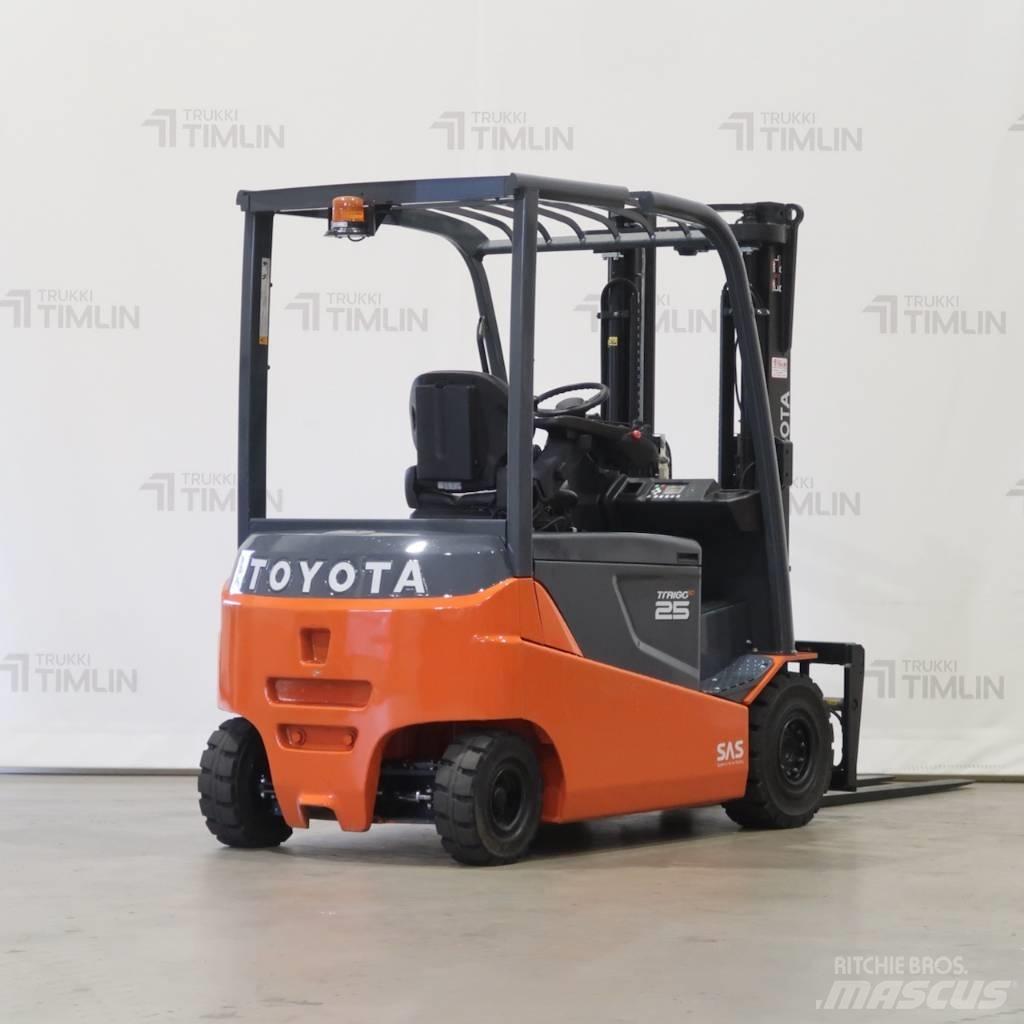 Toyota 8FBMT25 Elektrikli forkliftler